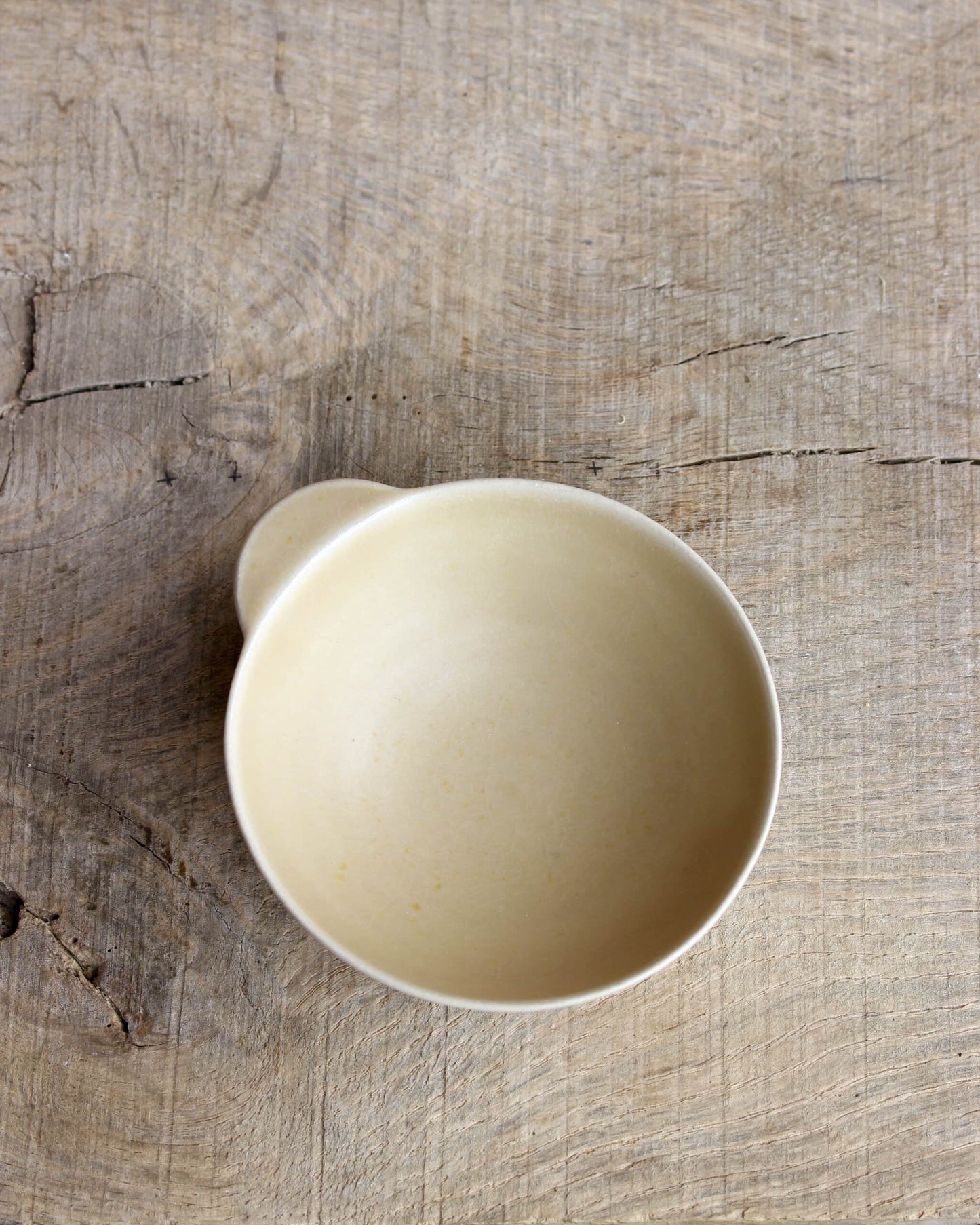 Small bowl with solid tab