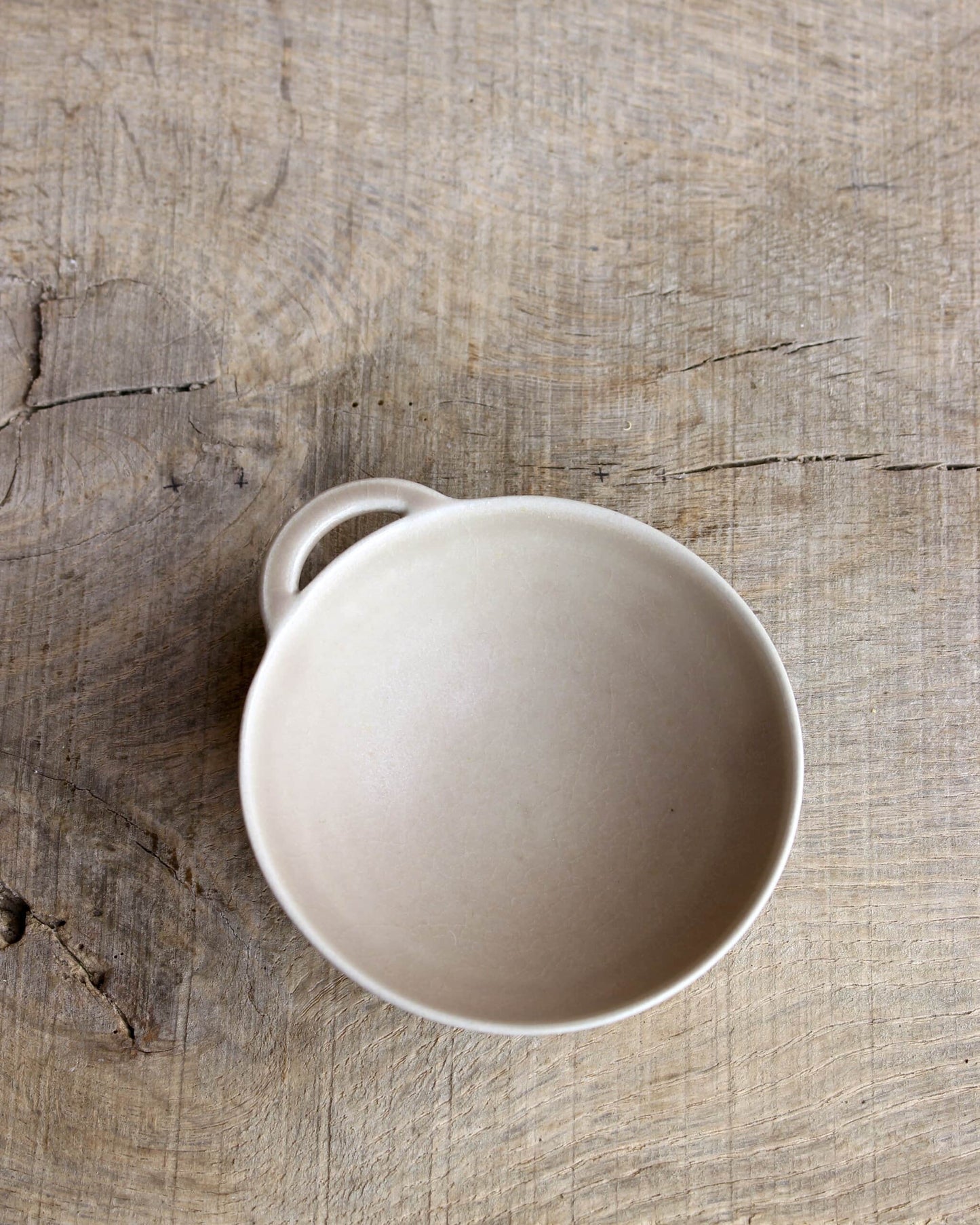 Coupelle à languette ajourée