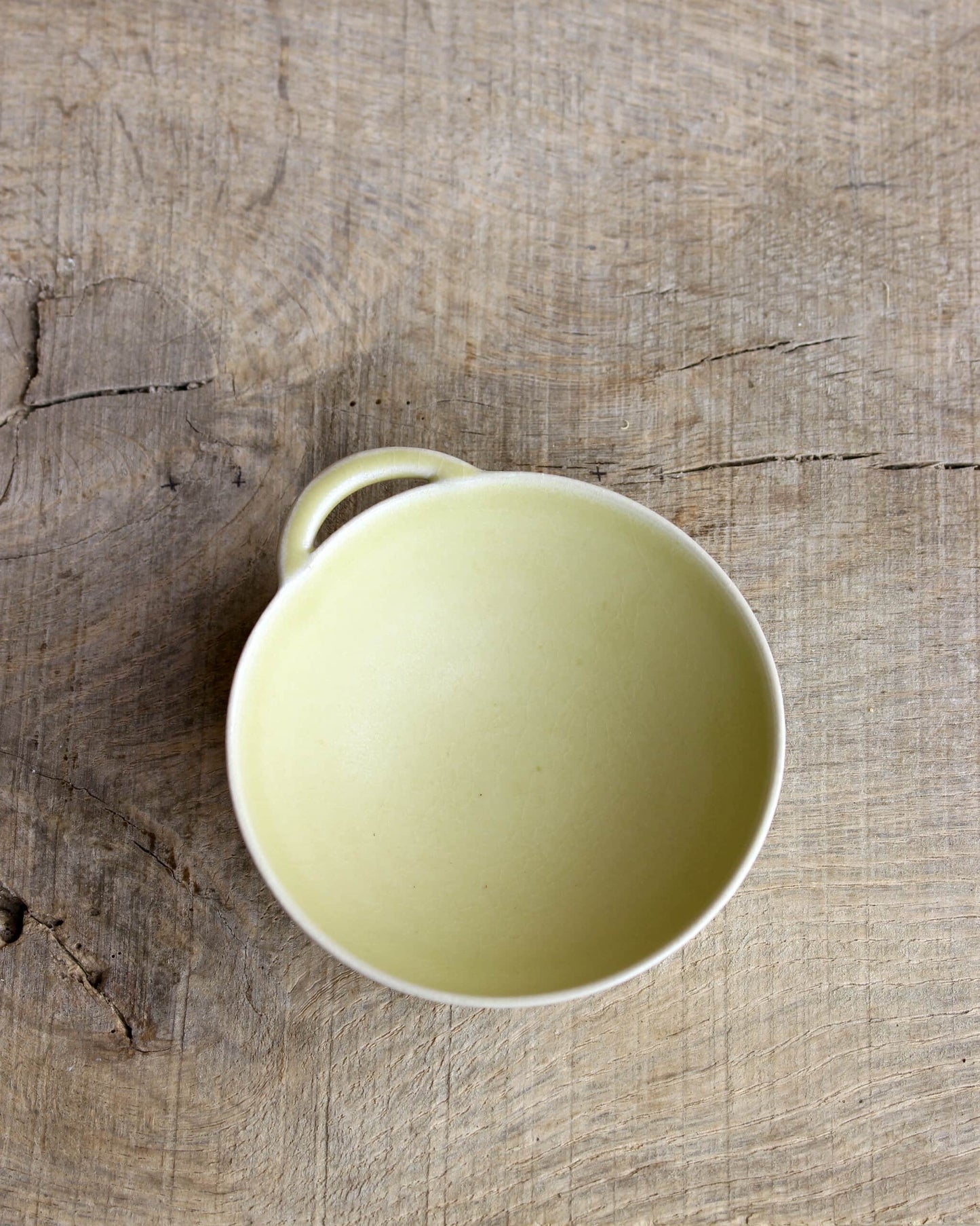 Coupelle à languette ajourée