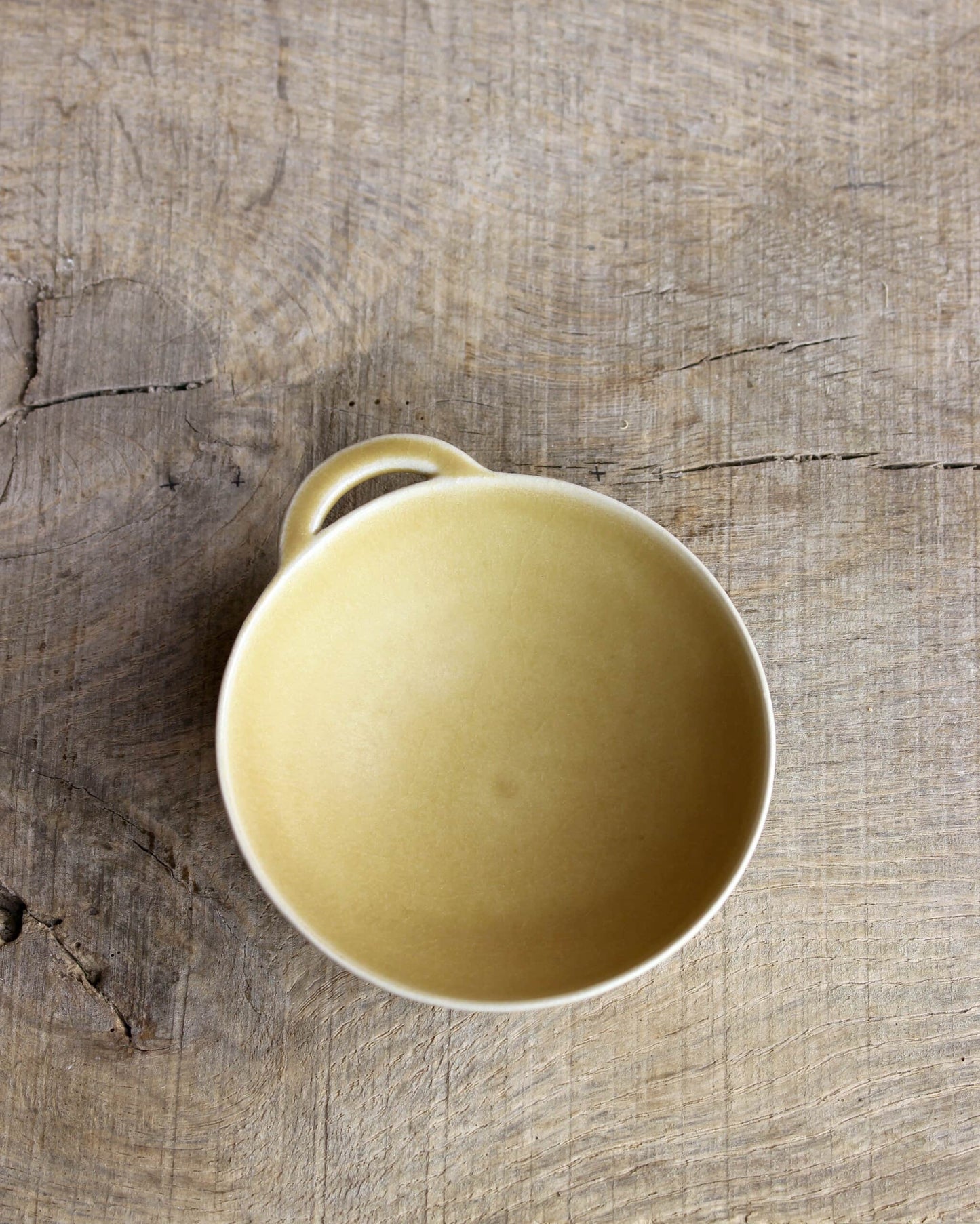 Coupelle à languette ajourée