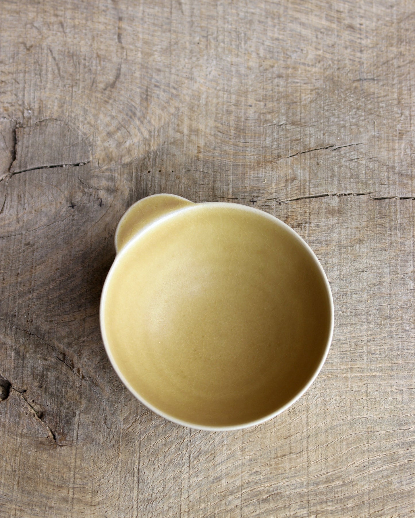 Small bowl with solid tab