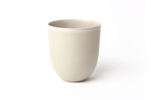 Cup in stoneware - Pearl grey - Cécile Preziosa
