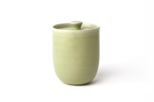 Small lidded jar in stoneware - Moss green - Cécile Preziosa