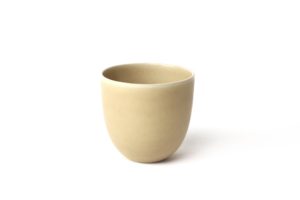 Small cup in stoneware - Buff - Cécile Preziosa
